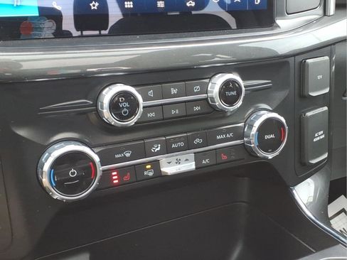 Used 2022 Ford F150 XLT w/ Equipment Group 302A High AWD/4WD image 9