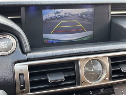 Used 2016 Lexus IS 200t image 28