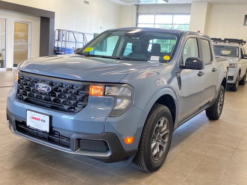 New 2026 Ford Maverick XLT w/ XLT Luxury Package AWD/4WD image 4
