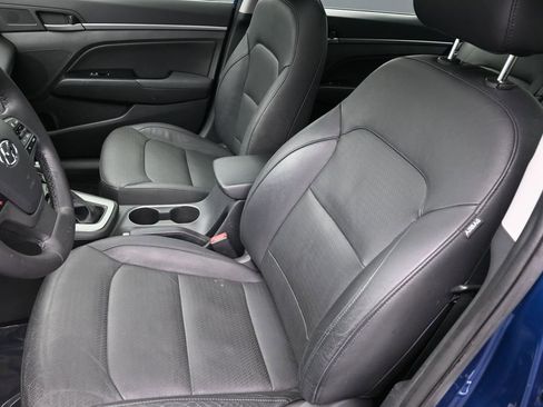 Used 2017 Hyundai Elantra Limited w/ Limited Tech Package 04 image 21