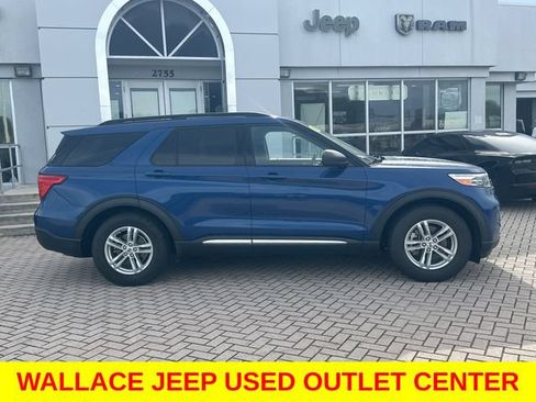 Used 2021 Ford Explorer XLT RWD image 6