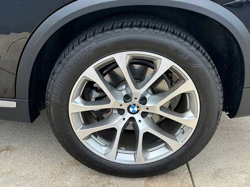 Used 2024 BMW X5 xDrive40i w/ Premium Package AWD/4WD image 33