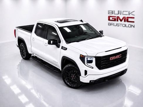 Used 2025 GMC Sierra 1500 Elevation w/ Elevation Premium Package AWD/4WD image 1