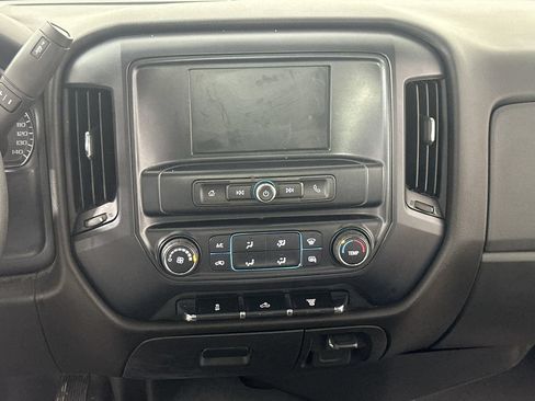 Used 2019 Chevrolet Silverado 2500 W/T w/ WT Convenience Package AWD/4WD image 18