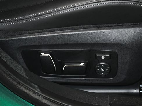 Used 2025 BMW M3 RWD image 63