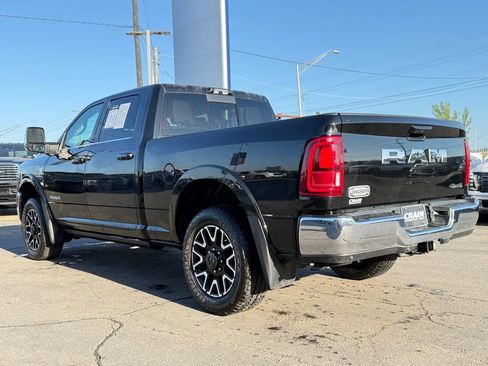 Used 2026 RAM 2500 Limited AWD/4WD image 5