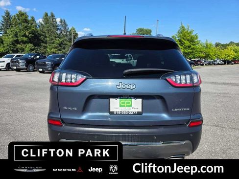 Used 2020 Jeep Cherokee Limited AWD/4WD image 5