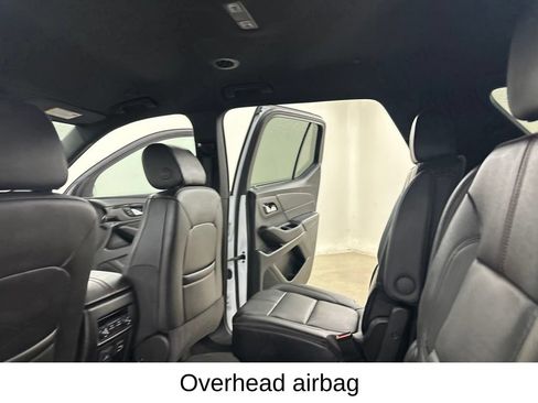 Used 2023 Chevrolet Traverse RS AWD/4WD image 35