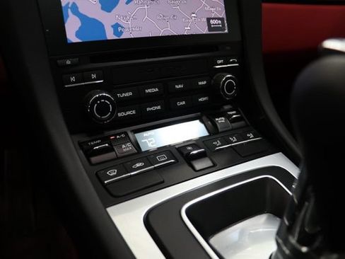 Used 2019 Porsche 911 Carrera 4S AWD/4WD image 30