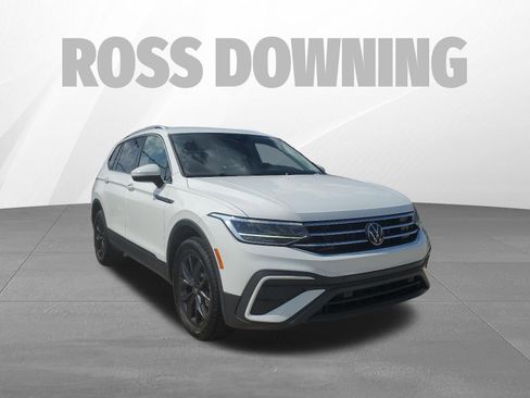 Used 2024 Volkswagen Tiguan SE image 3