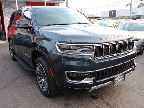 Used 2024 Jeep Wagoneer Series II AWD/4WD image 7