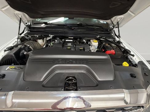 Used 2024 RAM 2500 Big Horn AWD/4WD image 20