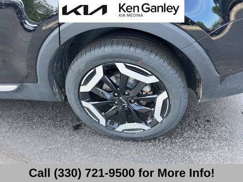 Certified 2024 Kia Telluride S w/ S Sunroof Package AWD/4WD image 24