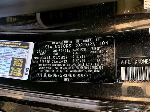 Used 2022 Kia Carnival SX Prestige image 31