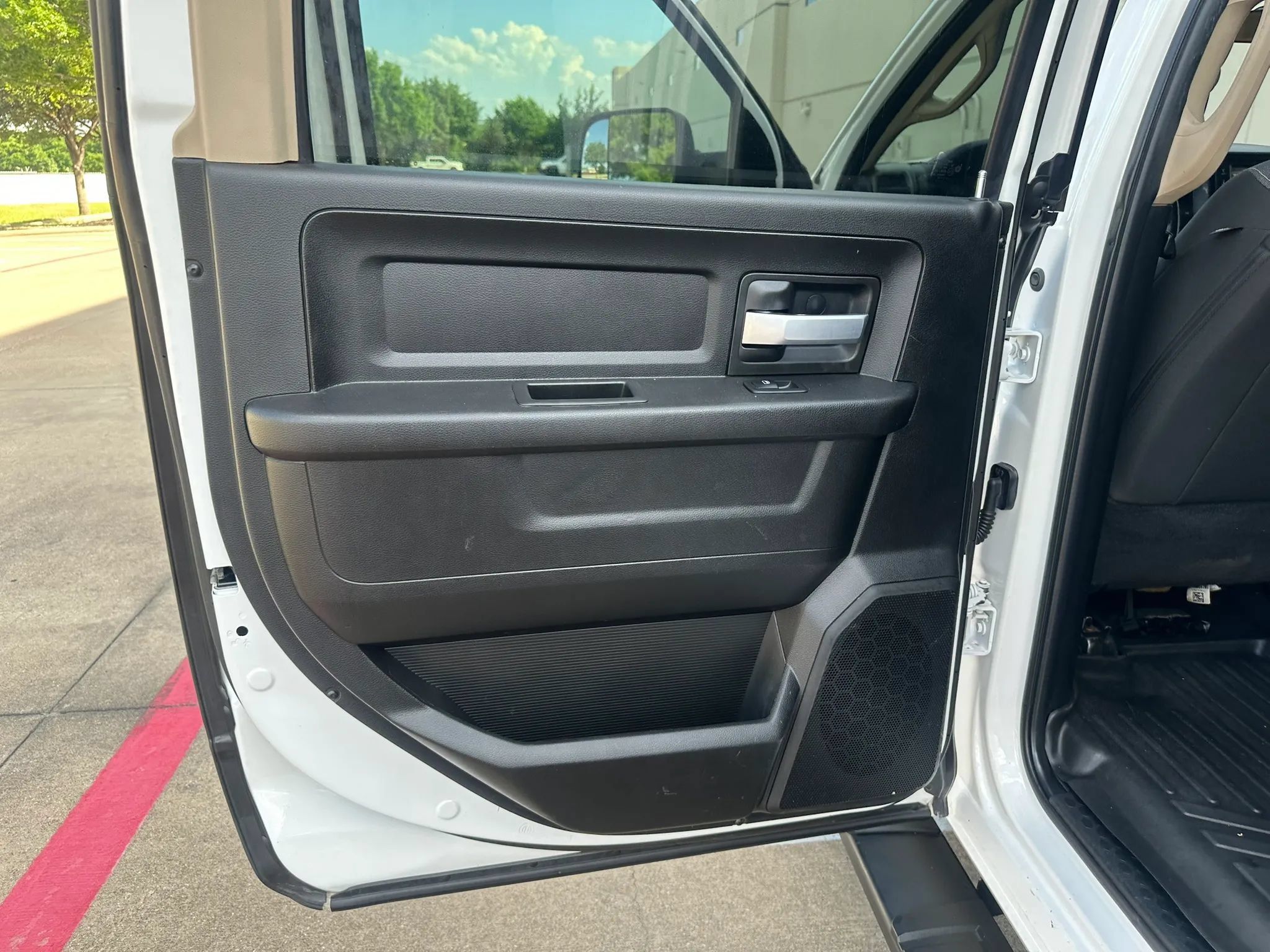 Used 2019 RAM 2500 Tradesman AWD/4WD image 19