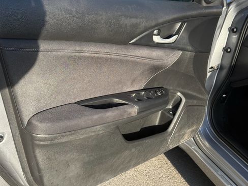 Used 2022 Honda Insight EX image 8