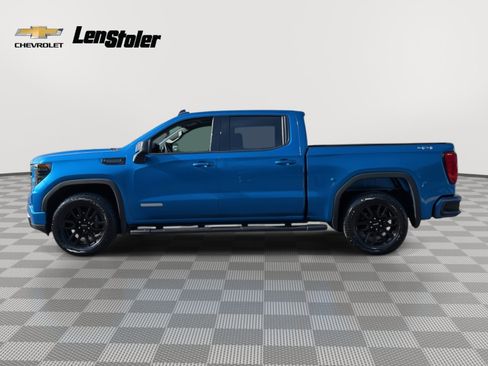 Used 2022 GMC Sierra 1500 Elevation image 2