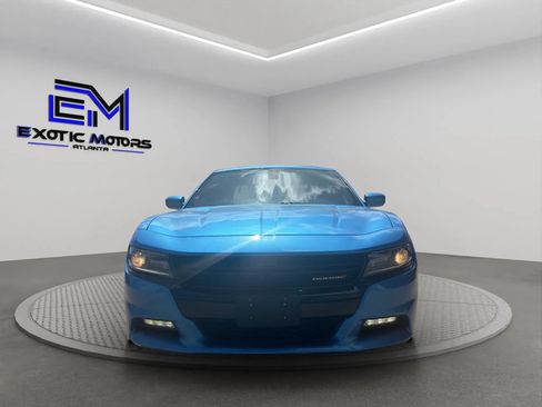 Used 2016 Dodge Charger R/T RWD image 8