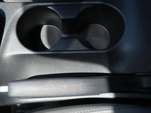 Used 2019 Hyundai Elantra SEL image 30