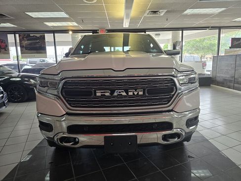 Used 2019 RAM 1500 Limited AWD/4WD image 2
