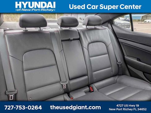 Used 2018 Hyundai Elantra Sport w/ Sport Premium Package 03 FWD image 11