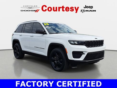 Used 2024 Jeep Grand Cherokee Altitude AWD/4WD image 1