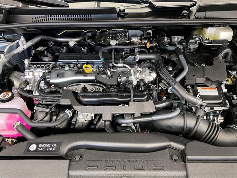 New 2026 Toyota Prius XLE image 18