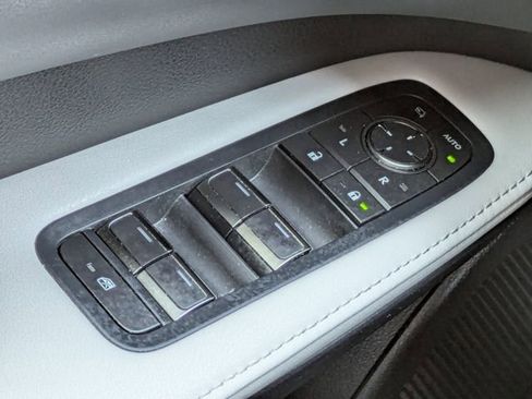 Used 2024 Lexus RX 350 Premium w/ Convenience Package image 32