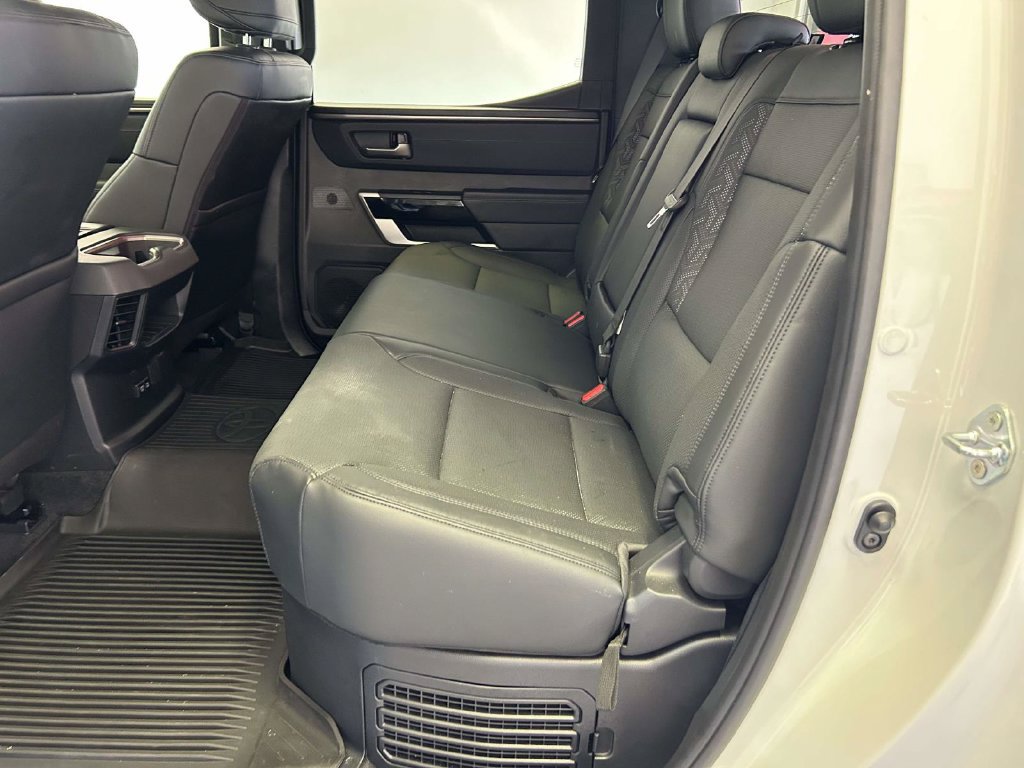 Used 2025 Toyota Tundra Limited AWD/4WD image 15