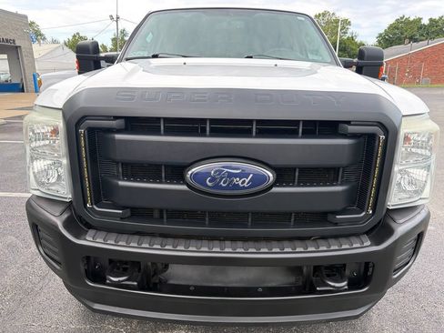 Used 2016 Ford F250 XL w/ Power Equipment Group AWD/4WD image 8