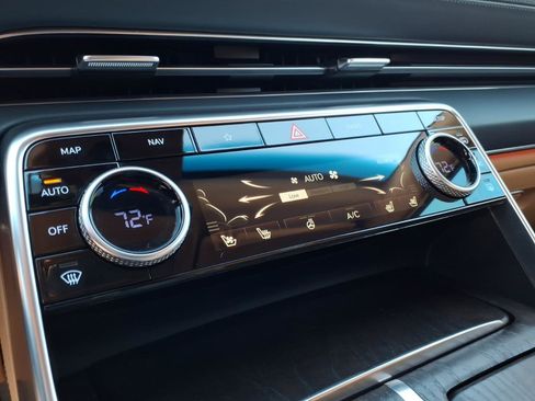 Used 2024 Genesis GV80 2.5T w/ Prestige Package image 25