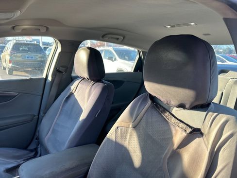 Used 2014 Chevrolet Impala LS w/ LS Convenience Package image 4