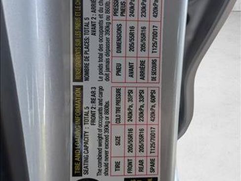 Used 2025 Toyota Corolla LE FWD image 14