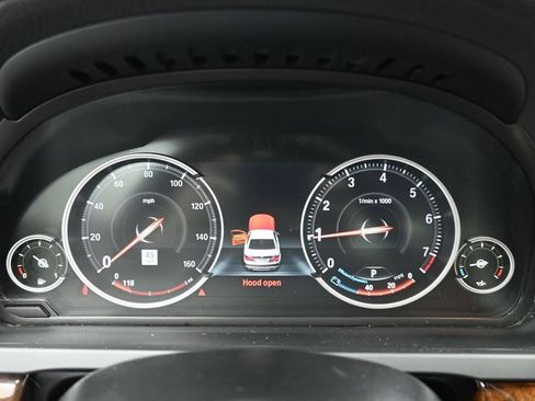 Used 2015 BMW 740i RWD image 17