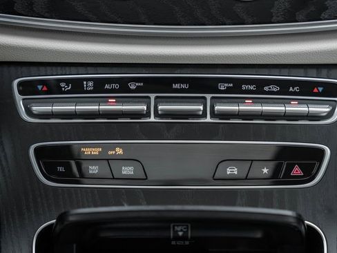 Used 2023 Mercedes-Benz E 350 E 350 w/ Premium Package image 23