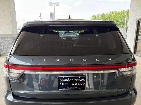 Used 2021 Lincoln Aviator Reserve w/ Equipment Group 201A AWD/4WD image 28