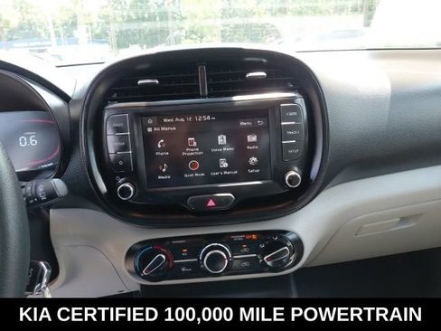 Certified 2025 Kia Soul LX w/ LX Technology Package FWD image 12