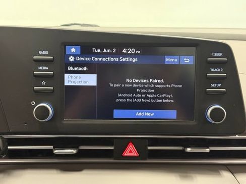 Used 2024 Hyundai Elantra SE FWD image 26