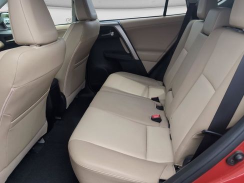 Used 2013 Toyota RAV4 Limited AWD/4WD image 29