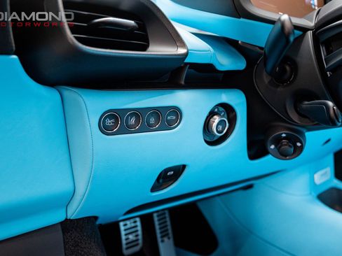 Used 2026 McLaren Artura Spider RWD image 97