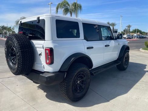 New 2026 Ford Bronco Outer Banks w/ Sasquatch Package image 5