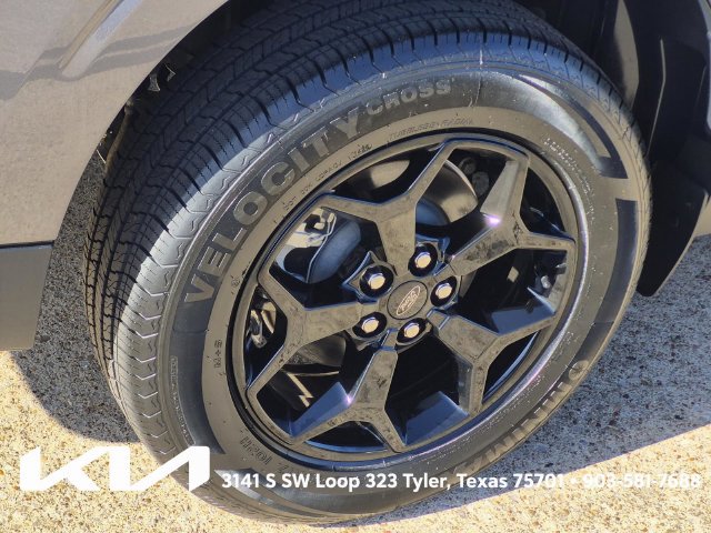 Used 2022 Ford Maverick Lariat w/ Equipment Group 500A Standard AWD/4WD image 7
