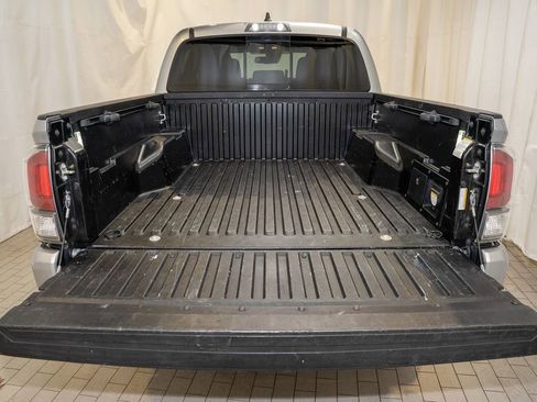 Certified 2020 Toyota Tacoma TRD Sport image 6