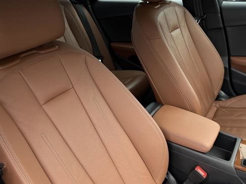 Used 2023 Audi A4 2.0T Premium w/ Convenience Package image 30