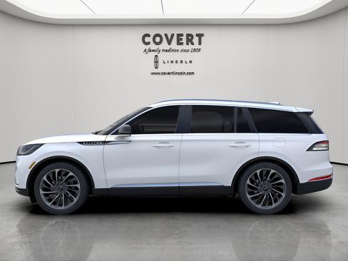 New 2026 Lincoln Aviator Reserve image 3