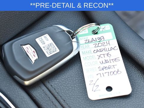 Used 2024 Cadillac XT6 Sport w/ LPO, Floor Liner Package AWD/4WD image 18