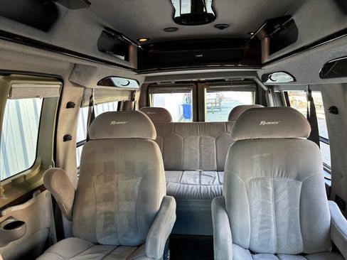 Used 2003 Ford E-150 and Econoline 150 image 36