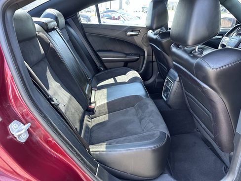 Used 2019 Dodge Charger GT RWD image 12