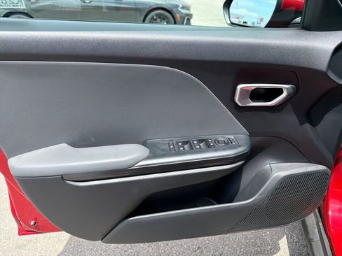 Certified 2025 Kia K4 FWD image 16