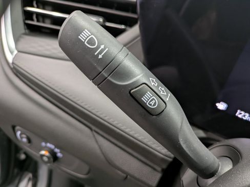 Used 2024 Buick Encore GX Preferred image 18